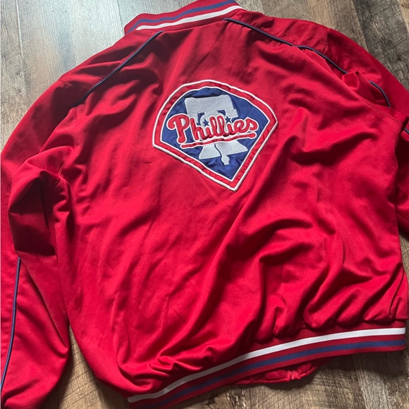 Phillies Jacket - Picture 7 of 7